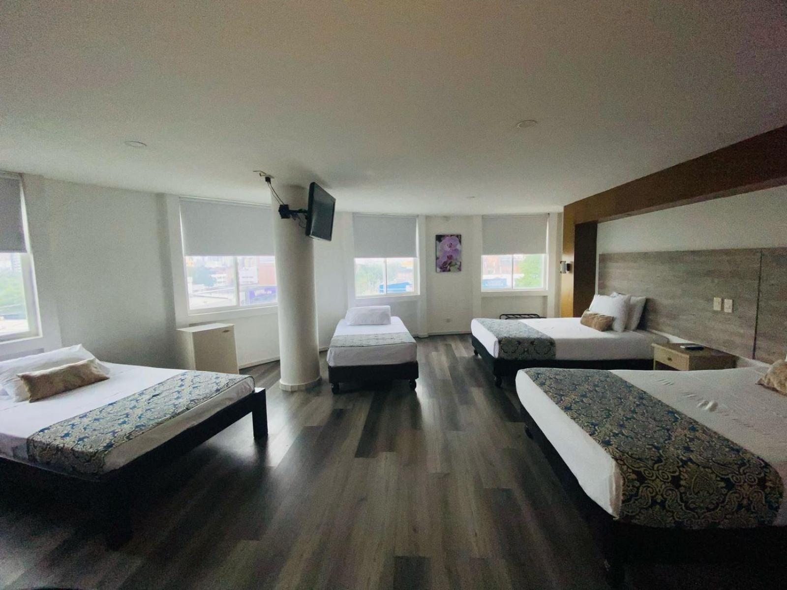 Hotel Metropolis Plaza Cali Extérieur photo